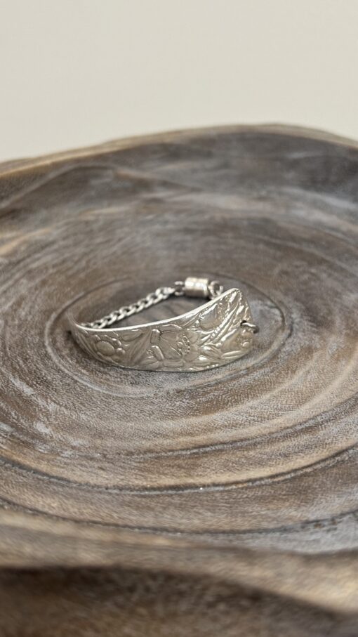 Art Nouveau Elegance: Handmade Tablespoon Handle Chain Bracelet - Image 2