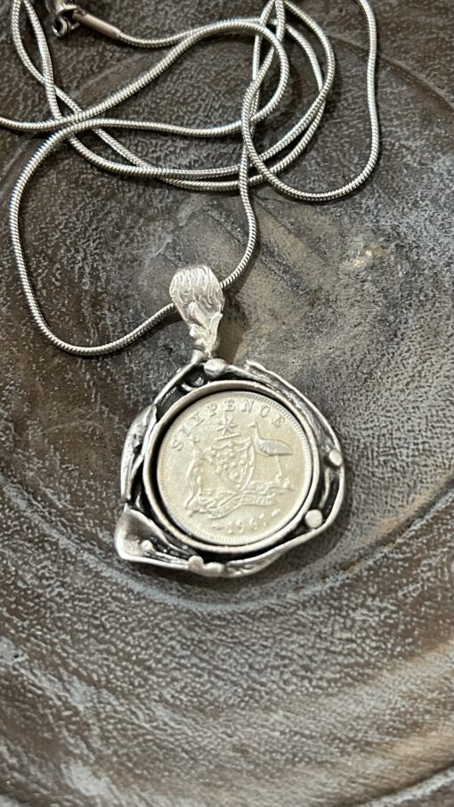 1961 Australian Sixpence Leaf Setting Necklace - Image 2