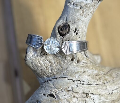 Treasured 1943 Threepence Coin Bracelet - Image 3