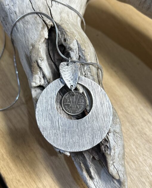 Unique Alloy 1948 Threepence Coin Necklace - Image 2