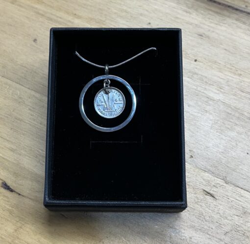 1948 Australian Threepence Double Sided Necklace - Image 2