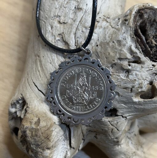 1948 Unisex Coin Necklace - Image 2