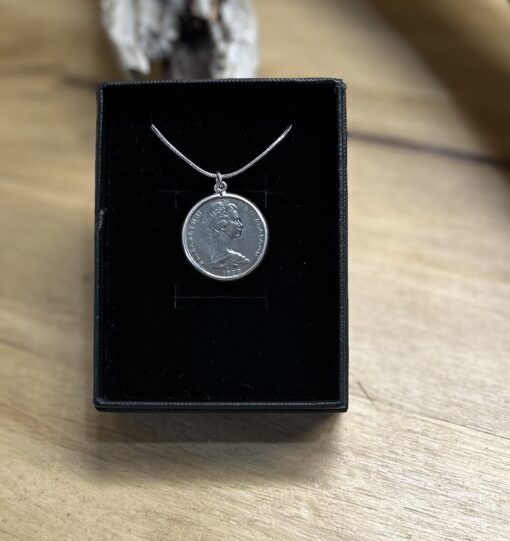 Genuine 1979 New Zealand Coin Necklace - Image 2